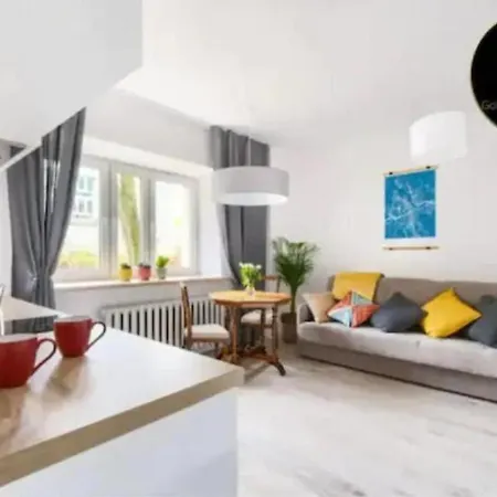 Center/golden Apartments&n17 Apartment *